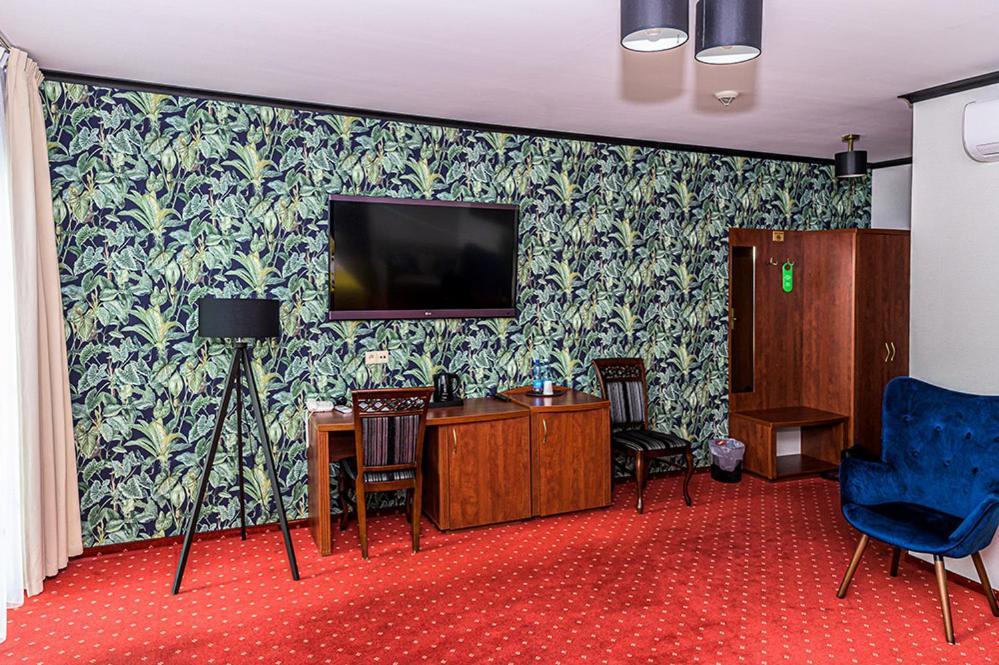 Hotel Stara Gorzelnia Licheń エクステリア 写真